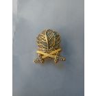 Золотые дубовые листья с бриллиантами к рыцарскому кресту, копия