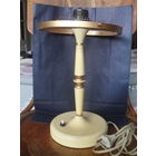 Лампа настольная.