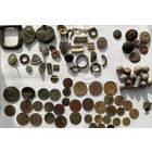 Лот старинной утвари. Накладочки, кольца, Подвеска (интересная), крышки от часов, монеты разные (37 шт (РИ,СССР,РП), пряжка, пуговицы. С Рубля!!!