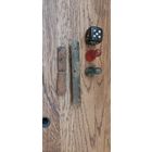 Кубик и игральные фишки, планки с немецких позиций вмв.