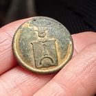 Пуговица ливрейная