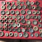 Пуговицы.цена за все.