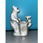 Фарфор карандашница. На досуге.