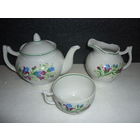 Старые Сливочник , Чайник и чашка. Тонкий Фарфор с рельефом. Вербилки . СССР