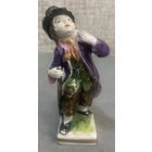 Фарфоровая статуэтка Мальчик-попрошайка из Дрездена от Volkstedt. Германия. 60-e года. Высота 10.5 см. Номера модели мальчик V20785