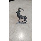 Статуэтка оленя