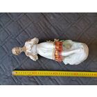 Фарфоровая статуэтка гадание на ромашке