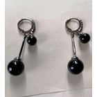 Новые красивые серьги, длина 4 см