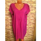 Красивое легкое платье - туника на 48-52 размер. Очень сочный сиренево-малиновый цвет. Длина 86 см, ПОгруди 56 см, ПОбедер 62 см. Платье должно быть свободненьким, либо на 52 размер по фигуре.