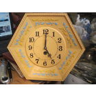 Часы настенные Маяк механические рабочие.