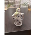 Статуэтка Пласунья