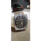 Часы Ракета