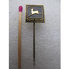 Знак. "Джон Дир"