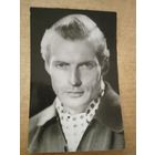 Актер Николай Олялин