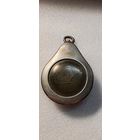 Чехол от старых карманных часов.