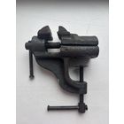 Тиски среднее