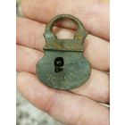 Старинный замочек