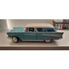 Модель 1:18 Road Signature 1957 Chevrolet Nomad