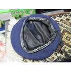 Берет темно-синий на 56 размер.