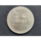 10 марок 200 лет Бранденбургским Воротам A ФРГ Серебро 15,5 грамма 625 пробы! Остатки штемпельного блеска! ВОЗМОЖЕН ОБМЕН!