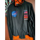 Спортивная куртка