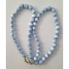 Винтажные бусы, нежно-голубой цвет. Переливаются. Длина 42.5 см