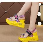 Новые босоножки на платформе