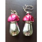 Ёлочные игрушки "ГРИБОЧКИ" (СССР), подвес, стекло. Цена за оба.