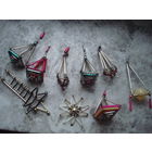 Новогодние игрушки-стеклярус: девять игрушек. Всего 9 штук. Продаются одним лотом.