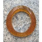 Браслет. Браслет из резного люцита.