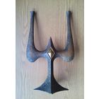 Большой, тяжелый подсвечник в готическом стиле на две свечи.