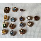 15 значков одним лотом