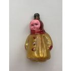 Елочная игрушка. Девочка в пальто.