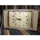 Часы настольные (кабинетные) Молния. Механика. 70-е гг.