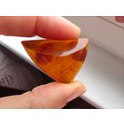 Брошь янтарная маркирована