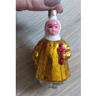 Елочные игрушки, стекло,  девочка с куклой,  ребенок.