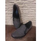 Крутые лоферы Strategia на 38 размер. Оригинал.  невероятно мягкая кожа, отлично садятся на ножке. Очень красиво смотрятся, удобные. Очень хорошее состояние. По стельке примерно 25,5-26 см. Отличная о