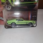 Модель Мустанг 1/64в блистере