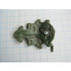 Накладка на кожу, застежка на калиту. Бронза, литье.