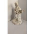 Девушка с венком статуэтка Минск ффз, состояние
