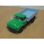 ЗиЛ 130 поздняя решетка