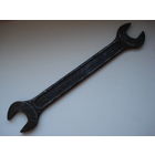 Старинный рожковый гаечный ключ. Польша, вторая половина прошлого века.