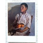 Чуйков. Мальчик с абрикосами