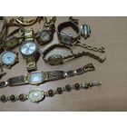 Лот желтых часов.