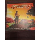 BARCLAY JAMES HARVEST " TIME HONOURED GHOSTS"  1975 LP GERMANY POLYDOR 2383 361  NM/EX