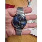 Часы ракета вечный календарь, на ходу