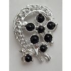 Брошь СССР с чёрными вставками. Легкая