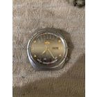 Часы  Ориент автоподзавод с рубля без мпц!