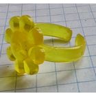 Детское пластиковое колечко