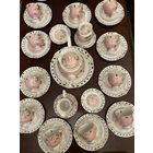 Шикарный фарфоровый сервиз